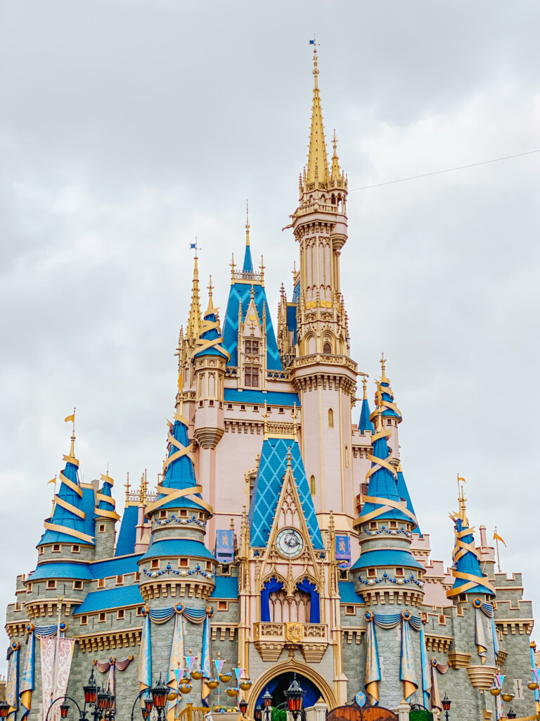 Disney World Cinderella's Castle at Magic Kingdom